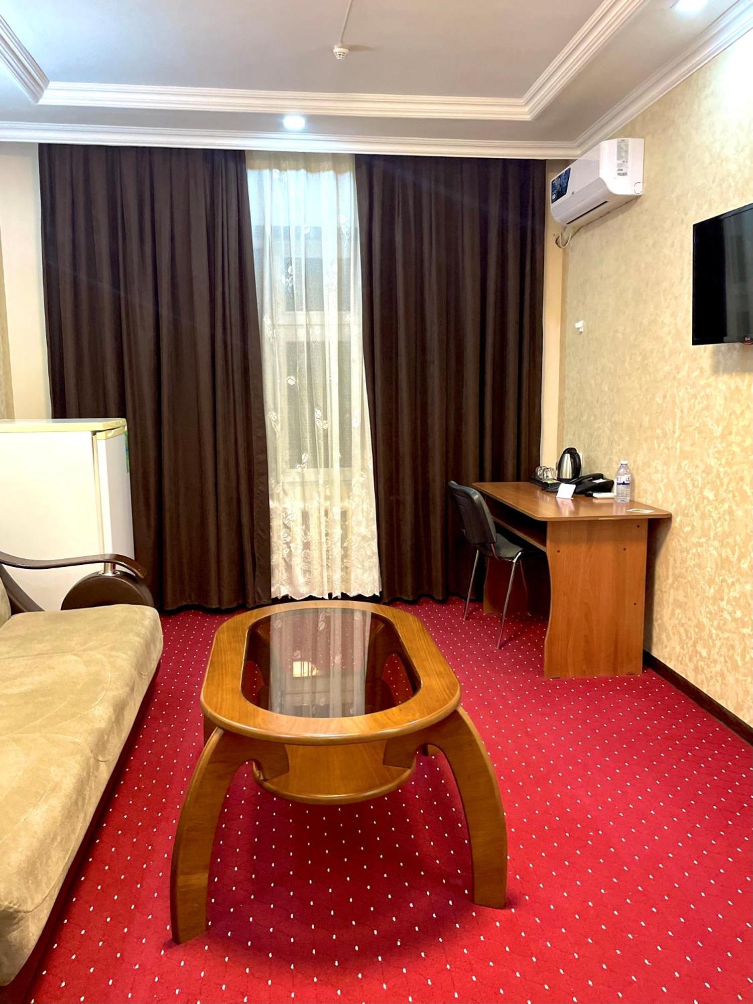 Asson Hotel テルメズ エクステリア 写真